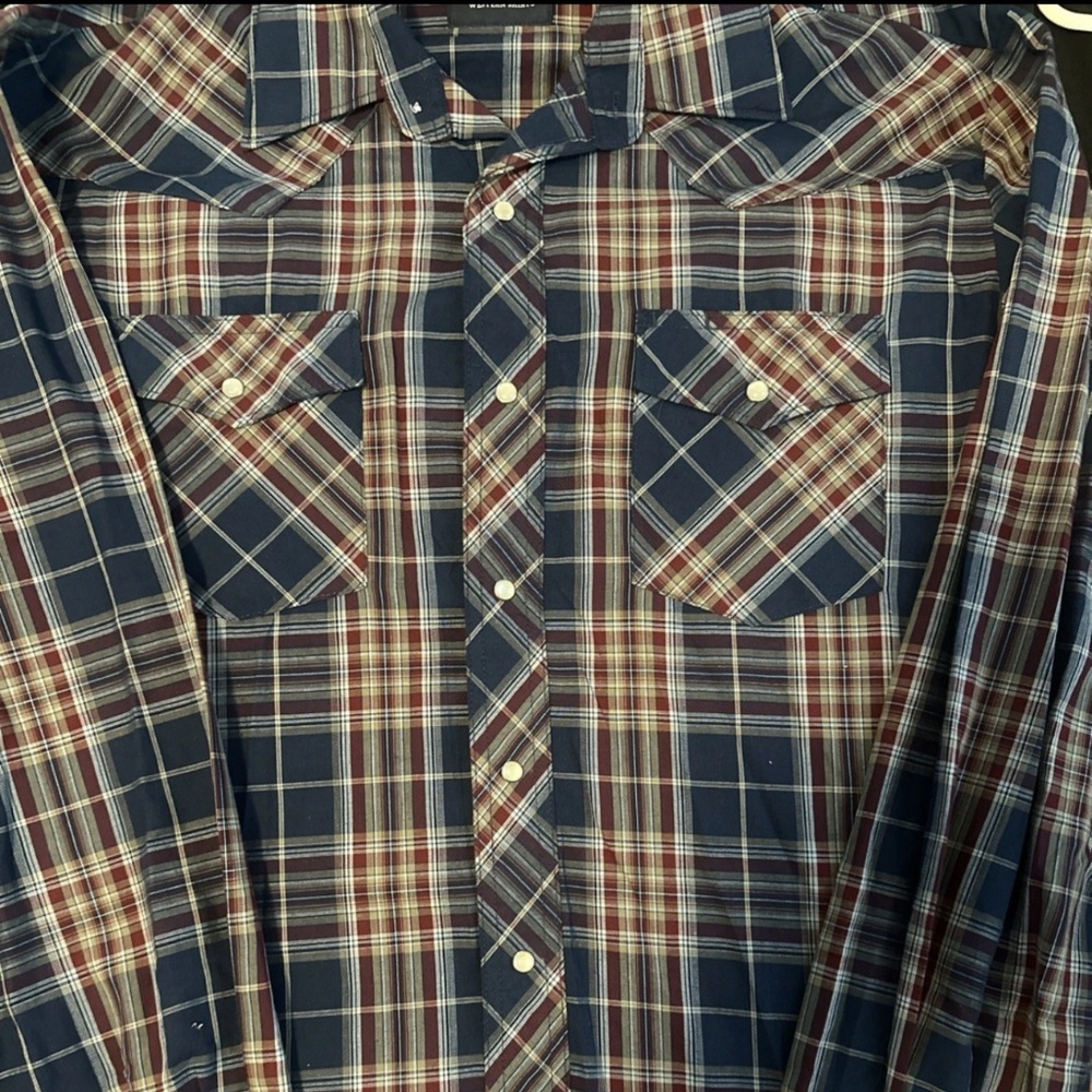 Wrangler Long sleeve pearl snap shirt
